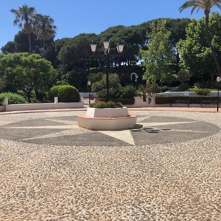 Charming 2 Bed Apartment Next To Cabopino Beach, Spain Марбелья Экстерьер фото