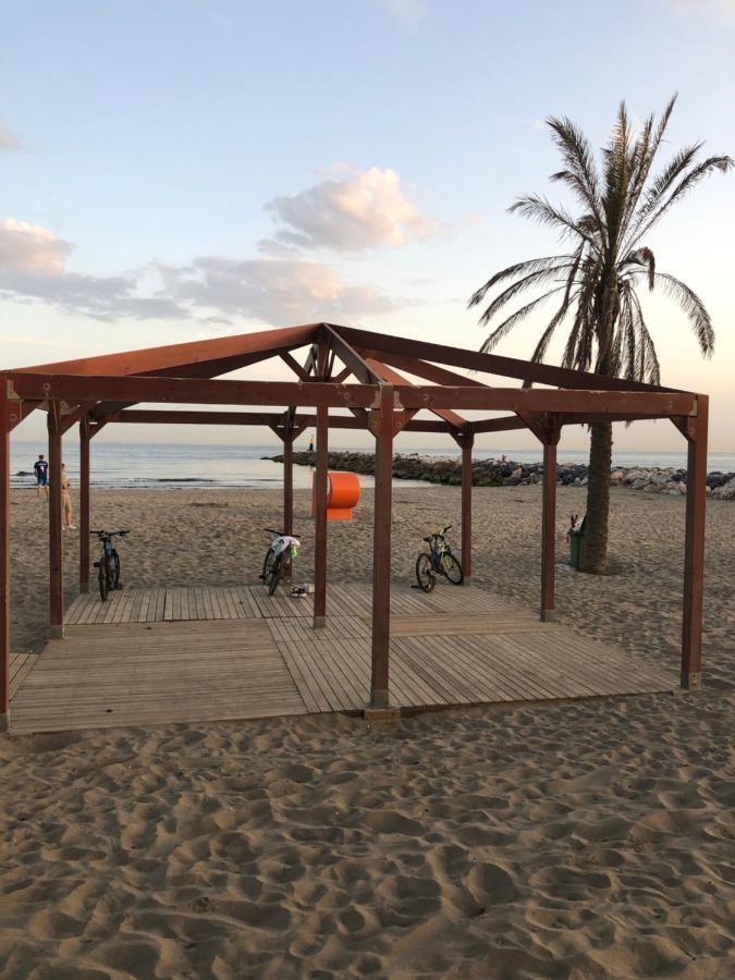 Charming 2 Bed Apartment Next To Cabopino Beach, Spain Марбелья Экстерьер фото